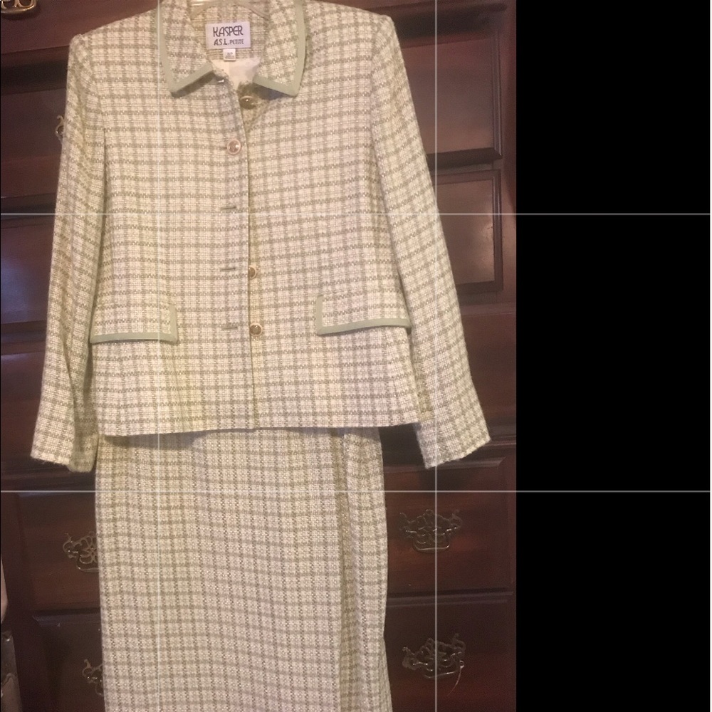 2 piece tweed suit.